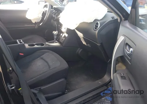 2015 Nissan Rogue Select S z USA, uszkodzony, nr VIN JN8AS5MT1FW672451